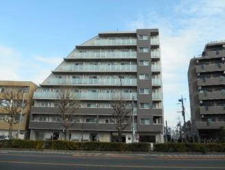 【外観】 | レジディア高円寺 | 鉄筋コンクリート造のがっちりとした建物。