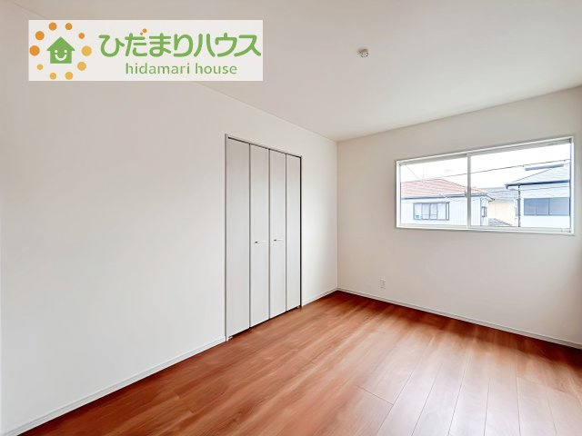 【洋室】 | 土浦市板谷4丁目25-P1　新築戸建　1号棟 | 机にベットを置けば子供部屋の完成です！