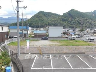 広島市安佐北区三入１丁目のアパートの展望|募集のお部屋（201号室）からの眺望です！