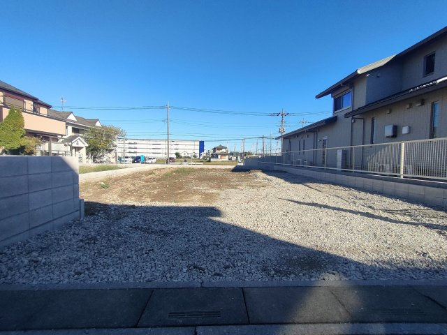 三郷市　彦糸1丁目　新築戸建　　全5棟