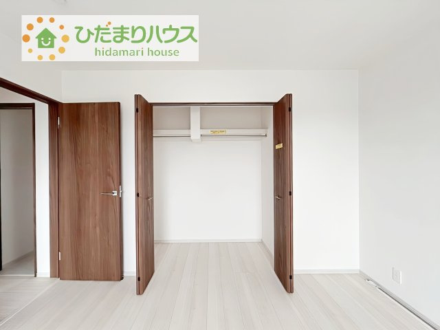 【収納】 | 土浦市板谷4丁目25-P1　新築戸建　12号棟 | お洋服の多い女性に人気！収納力の高いクローゼット付き☆彡