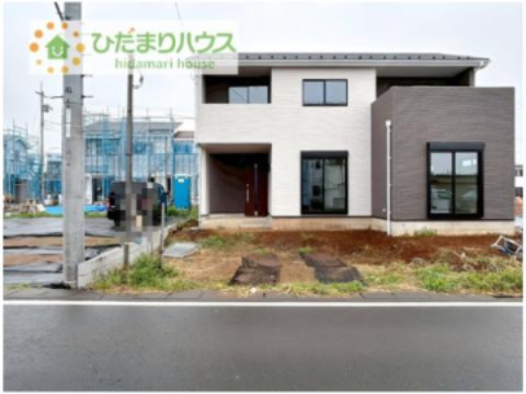 【駐車場】 | 土浦市板谷4丁目25-P1　新築戸建　12号棟 | マイホームなら駐車場代がかかりません！しかも、自宅の駐車場で洗車ができます！今までコイン洗車に行っていた手間も省けて、節約にもつながります(^^♪