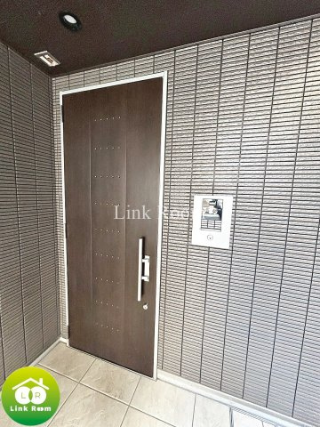 グランパーク本所のエントランス