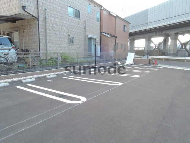 フォレリヴィエールの駐車場