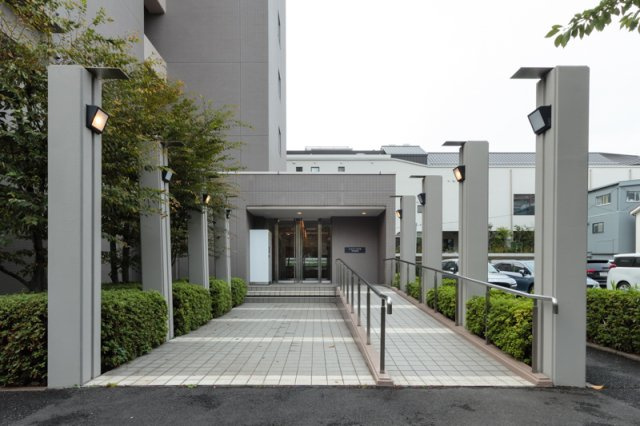 【エントランス】