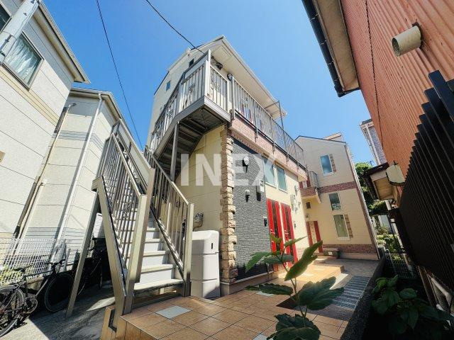 横浜市金沢区西柴１丁目のアパートの外観