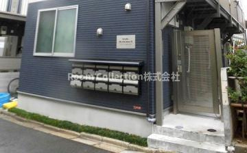 グラード明大前Nのエントランス