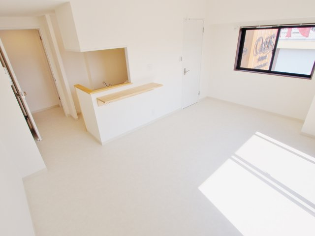 ヴィラ オアシスの居間・リビング