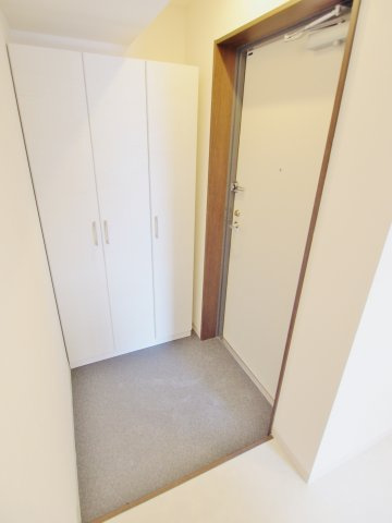 ヴィラ オアシスの玄関