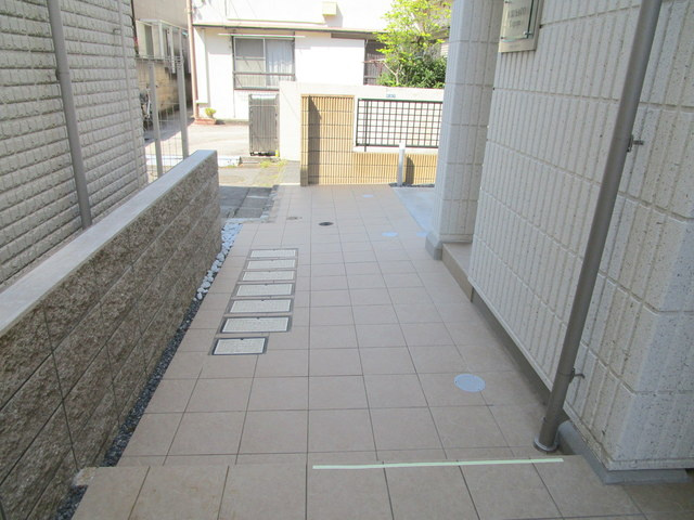 ＫＩＲＩＳＡＴＯ　Ｌａｇｏｍのエントランス