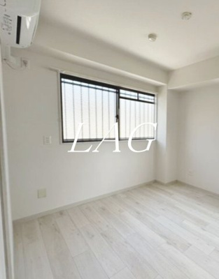 【居間・リビング】 | 高浜レジデンス | 洋室のお部屋です。