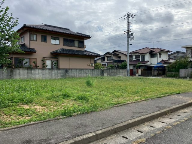 高松市屋島東町　９０坪超の平屋向きの宅地の外観
