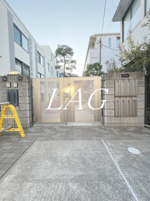 【エントランス】 | イル・ピーノ | エントランスです。