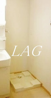 【設備】 | ルート | 室内洗濯機置き場です