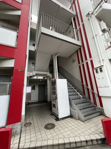 エントランスです