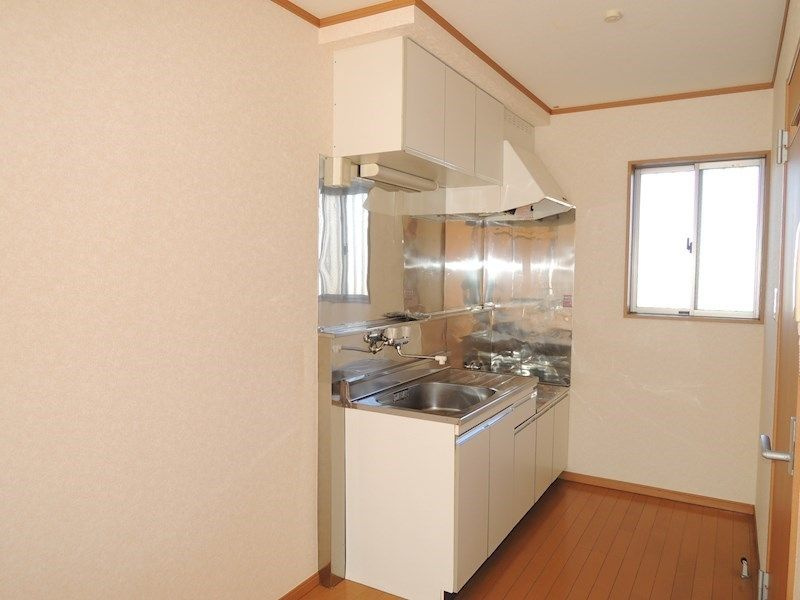 ブラウンコートKのキッチン