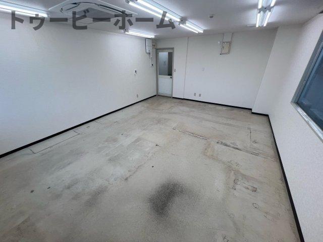 小手指駅前ビルの内装|過ごしやすい室内です