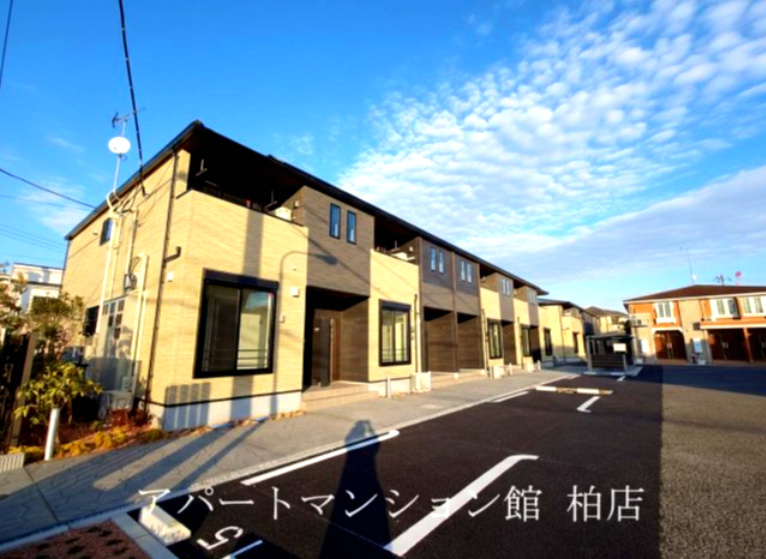 エスタブレAの外観