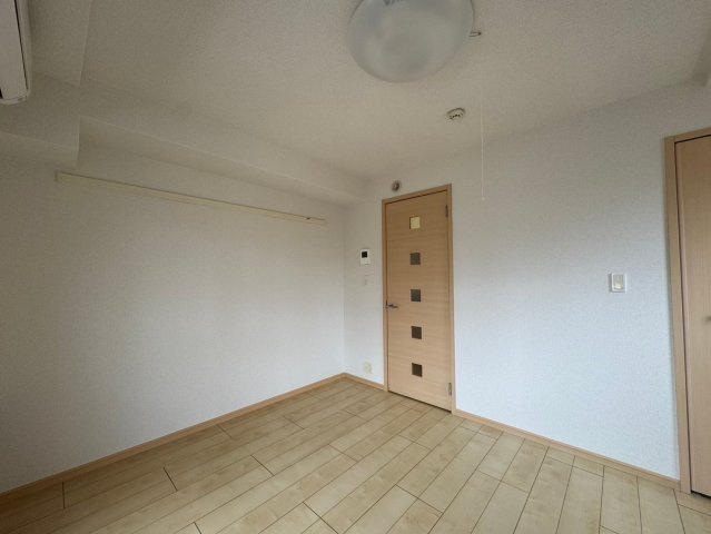 モンパルナスの居間・リビング