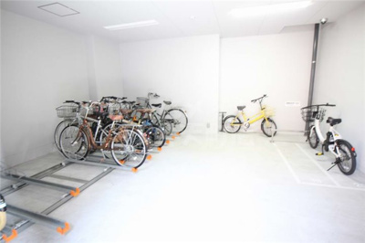 【設備】 | ファーストフィオーレ阿波座アクア | 駐輪場があります