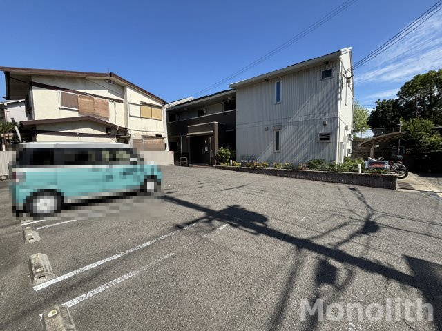 セジュールはるかの駐車場