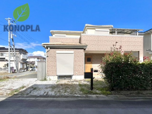 【中古戸建】児玉郡上里町大字神保原の外観|■外観｜閑静な住宅街で始める新しい暮らし♪開放的な毎日をあなたへ(^^♪