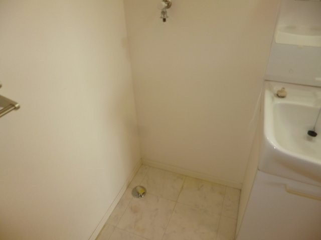 アンビエラＢのその他|洗濯機置き場