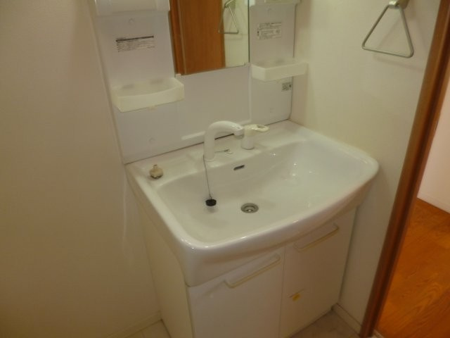 アンビエラＢの独立洗面台|シャンプードレッサー