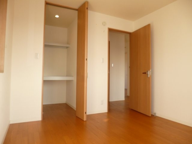 アンビエラＢの洋室