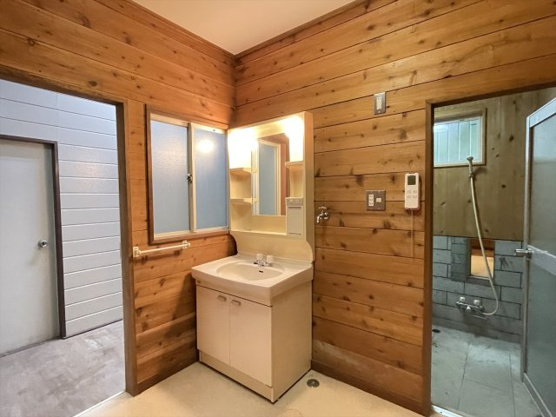 【独立洗面台】 | 東急天城高原別荘地　戸建