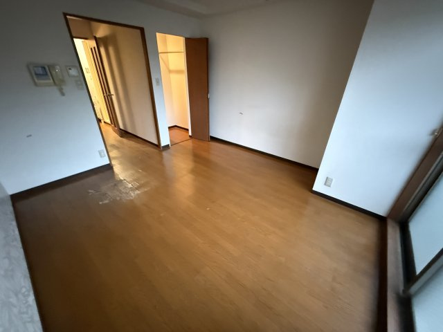 フローライト蛍池の居間・リビング