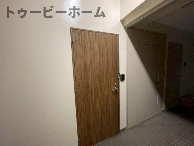 ビジネスタワー入間の玄関|きれいな玄関です