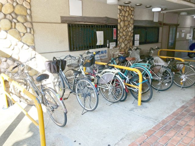 メイゾン多々良の駐輪場|サイクルポート付きの駐輪場です！