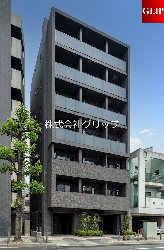 Le'a横濱天王町駅前通りの外観