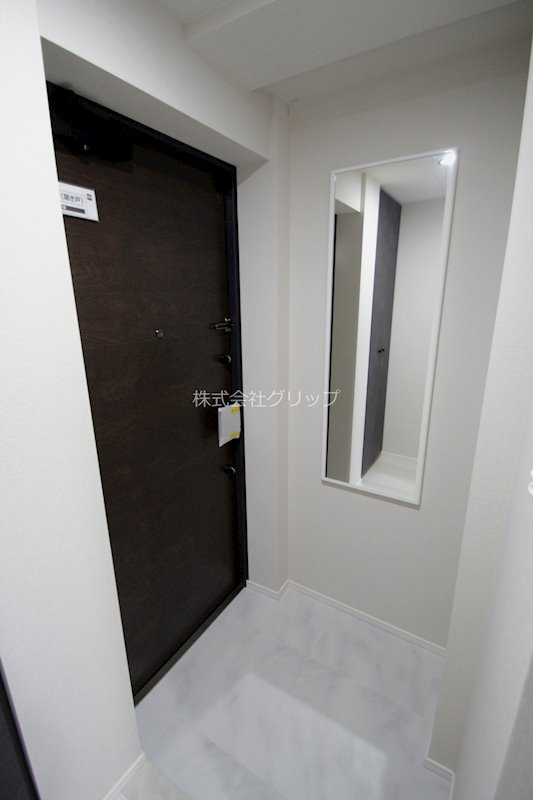 Le'a横濱天王町駅前通りの玄関