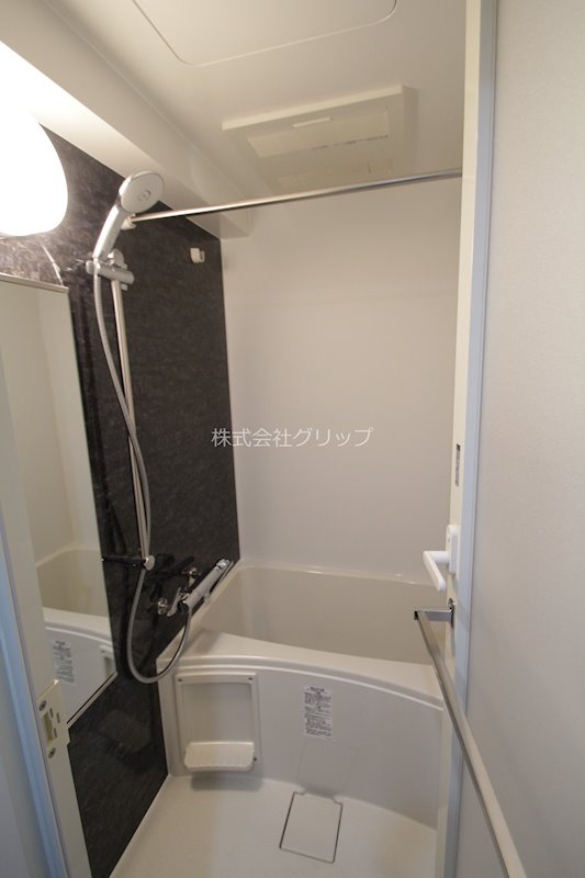 Le'a横濱天王町駅前通りの浴室