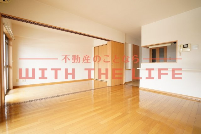 プロスペールSV【キャッシュバック対象物件】の居間・リビング|ゆったりとした居間です