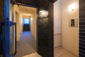 【エントランス】