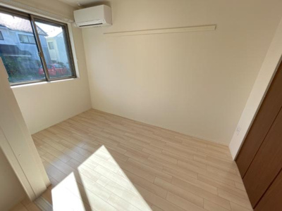 【内装】 | エルフォルク | 洋室