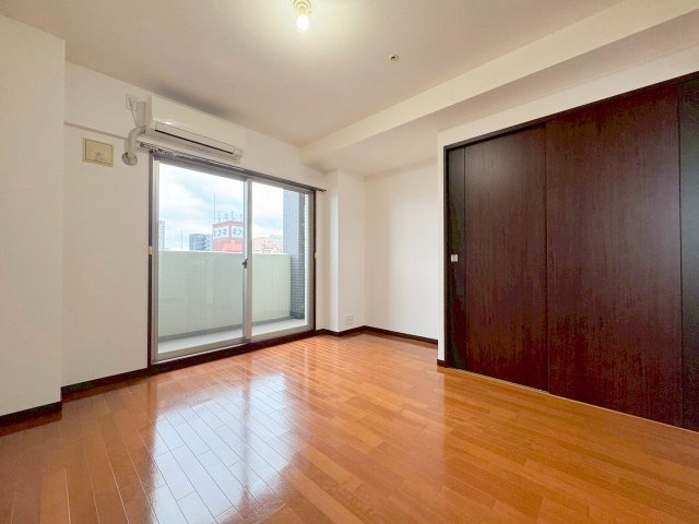 エイペックス新大阪の寝室