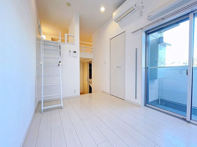 【居間・リビング】 | スプリングフォレスト壱番館【名古屋市賃貸・ロフト付】