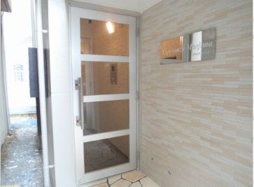 【エントランス】エスペランサ前島 