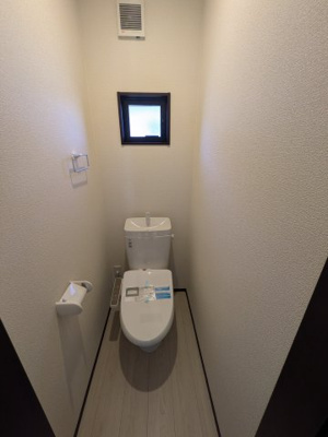 【トイレ】 | グランソフィアいちょう並木 | ※室内写真は同間取りの参考写真です。