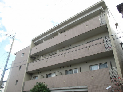 【外観】 | 豊里セレニテ | 外壁タイル張りのお洒落なマンションです