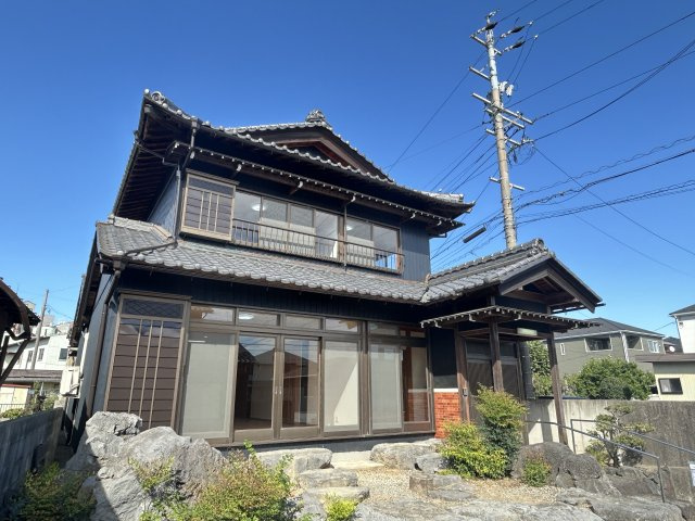 リフォーム中古戸建　大垣市昼飯町　昭和63年築の外観