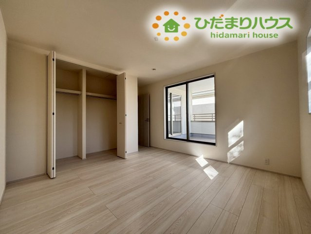 鴻巣市東第4　新築戸建　リーブル01の寝室|主寝室：8.5帖