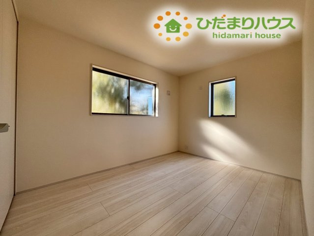 鴻巣市東第4　新築戸建　リーブル01の洋室|2階洋室：6帖