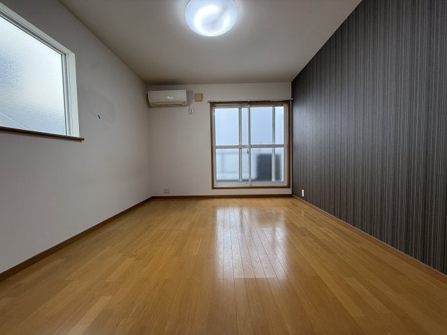 メゾンウッディⅡの居間・リビング