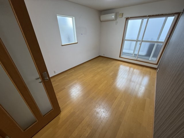 メゾンウッディⅡの居間・リビング