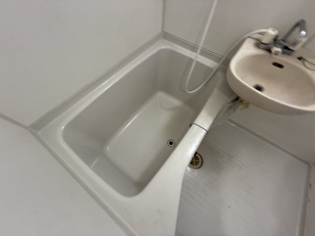 メゾンウッディⅡの浴室